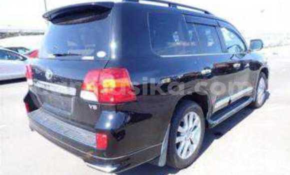 Tenga Tsaru Toyota Land Cruiser Nhema Mota in Beitbridge in Matabeleland South Tenga Tsaru Toyota Land Cruiser Nhema Mota in Beitbridge in Matabeleland South