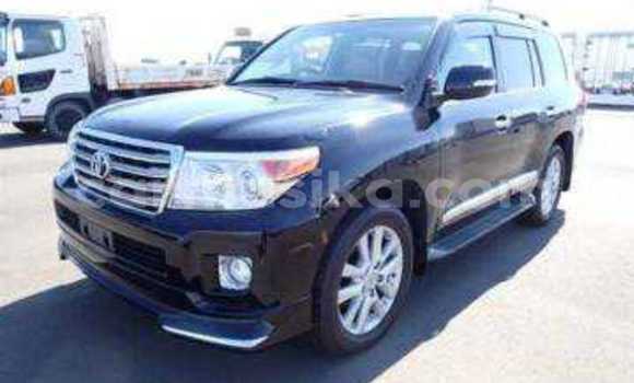 Tenga Tsaru Toyota Land Cruiser Nhema Mota in Beitbridge in Matabeleland South Tenga Tsaru Toyota Land Cruiser Nhema Mota in Beitbridge in Matabeleland South