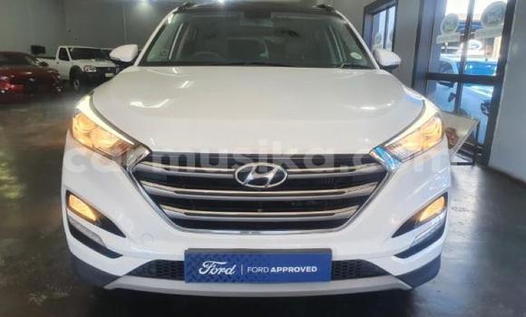 Acheter Occasion Voiture Hyundai Tucson Blanc à Beitbridge, Matabeleland South Acheter Occasion Voiture Hyundai Tucson Blanc à Beitbridge, Matabeleland South