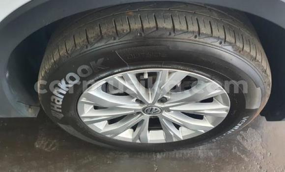 Buy Used Volkswagen Tiguan White Car in Beitbridge in Matabeleland South Buy Used Volkswagen Tiguan White Car in Beitbridge in Matabeleland South