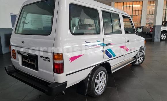 Tenga Tsaru Toyota Ventury Chena Mota in Beitbridge in Matabeleland South Tenga Tsaru Toyota Ventury Chena Mota in Beitbridge in Matabeleland South