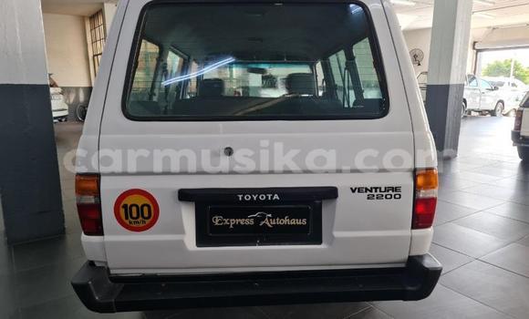 Tenga Tsaru Toyota Ventury Chena Mota in Beitbridge in Matabeleland South Tenga Tsaru Toyota Ventury Chena Mota in Beitbridge in Matabeleland South