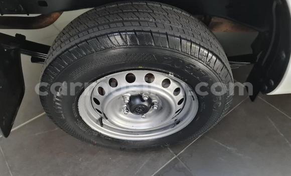 Acheter Occasion Voiture Toyota Hilux Blanc à Beitbridge, Matabeleland South Acheter Occasion Voiture Toyota Hilux Blanc à Beitbridge, Matabeleland South