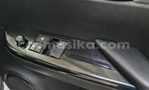 Acheter Occasion Voiture Toyota Hilux Blanc à Beitbridge, Matabeleland South Acheter Occasion Voiture Toyota Hilux Blanc à Beitbridge, Matabeleland South