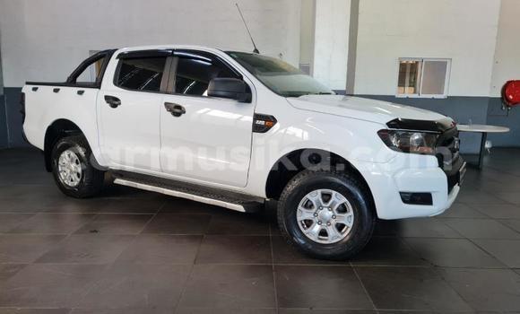 Nunua Ilio tumika Ford Ranger Nyeupe Gari ndani ya Beitbridge nchini Matabeleland Kusini