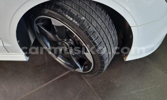 Acheter Occasion Voiture Audi RS6 Blanc à Beitbridge, Matabeleland South Acheter Occasion Voiture Audi RS6 Blanc à Beitbridge, Matabeleland South