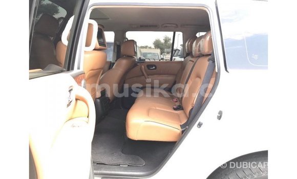 Buy Import Nissan Patrol White Car in Import - Dubai in Harare Buy Import Nissan Patrol White Car in Import - Dubai in Harare