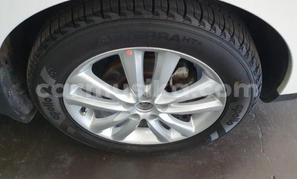 Acheter Occasion Voiture Hyundai H1 Blanc à Beitbridge, Matabeleland South Acheter Occasion Voiture Hyundai H1 Blanc à Beitbridge, Matabeleland South