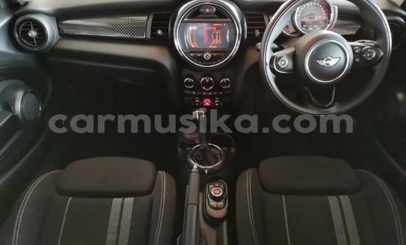 Acheter Occasion Voiture Mini Cooper S clubman Blanc à Beitbridge, Matabeleland South Acheter Occasion Voiture Mini Cooper S clubman Blanc à Beitbridge, Matabeleland South