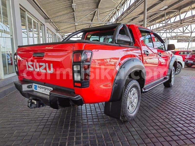 Big with watermark isuzu d max matabeleland south beitbridge 29048