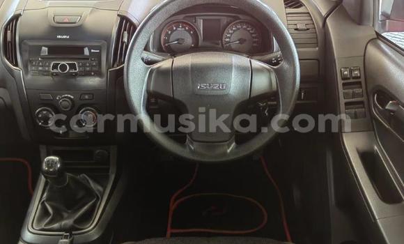 Tenga Tsaru Isuzu D–MAX Tsvuku Mota in Beitbridge in Matabeleland South Tenga Tsaru Isuzu D–MAX Tsvuku Mota in Beitbridge in Matabeleland South