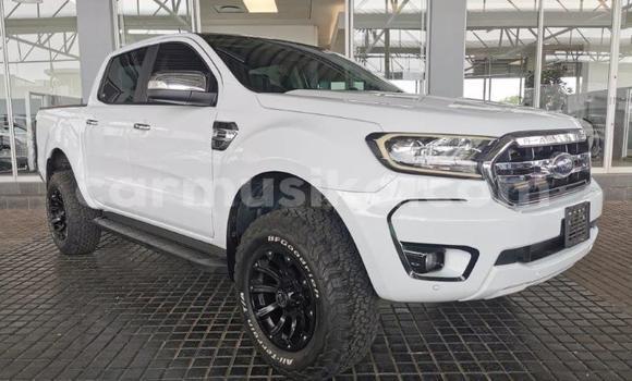 Nunua Ilio tumika Ford Ranger Nyeupe Gari ndani ya Beitbridge nchini Matabeleland Kusini Nunua Ilio tumika Ford Ranger Nyeupe Gari ndani ya Beitbridge nchini Matabeleland Kusini