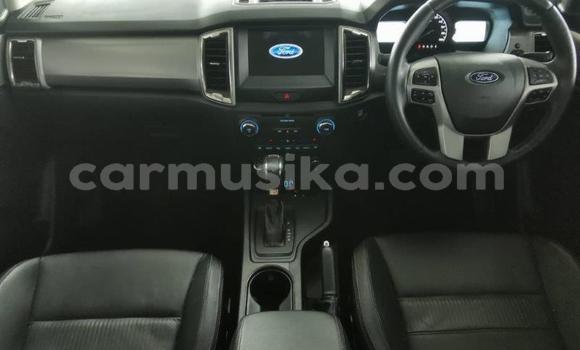 Nunua Ilio tumika Ford Ranger Nyeupe Gari ndani ya Beitbridge nchini Matabeleland Kusini Nunua Ilio tumika Ford Ranger Nyeupe Gari ndani ya Beitbridge nchini Matabeleland Kusini