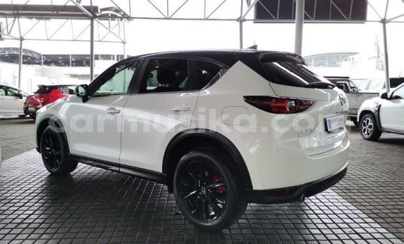Acheter Occasion Voiture Mazda CX-5 Blanc à Beitbridge, Matabeleland South Acheter Occasion Voiture Mazda CX-5 Blanc à Beitbridge, Matabeleland South