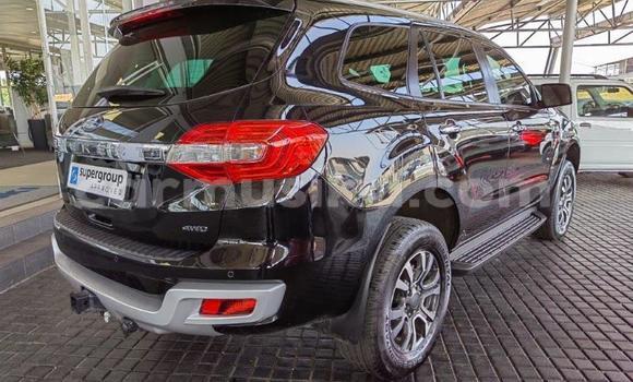 Tenga Tsaru Ford Everest Nhema Mota in Beitbridge in Matabeleland South Tenga Tsaru Ford Everest Nhema Mota in Beitbridge in Matabeleland South