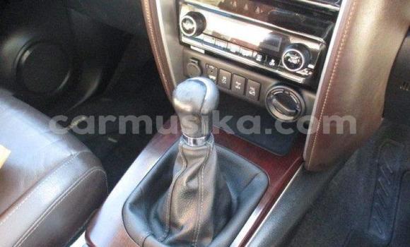 Acheter Occasion Voiture Toyota Fortuner Blanc à Beitbridge, Matabeleland South Acheter Occasion Voiture Toyota Fortuner Blanc à Beitbridge, Matabeleland South