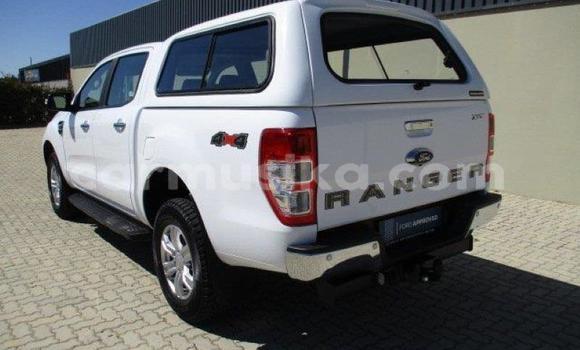 Acheter Occasion Voiture Ford Ranger Blanc à Beitbridge, Matabeleland South Acheter Occasion Voiture Ford Ranger Blanc à Beitbridge, Matabeleland South