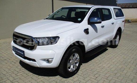 Acheter Occasion Voiture Ford Ranger Blanc à Beitbridge, Matabeleland South Acheter Occasion Voiture Ford Ranger Blanc à Beitbridge, Matabeleland South