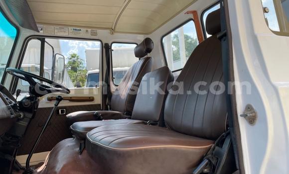 Acheter Occasion Utilitaire Toyota Dyna Blanc à Beitbridge, Matabeleland South Acheter Occasion Utilitaire Toyota Dyna Blanc à Beitbridge, Matabeleland South