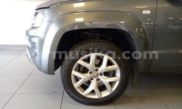 Nunua Ilio tumika Volkswagen Amarok Fedha Gari ndani ya Beitbridge nchini Matabeleland Kusini Nunua Ilio tumika Volkswagen Amarok Fedha Gari ndani ya Beitbridge nchini Matabeleland Kusini