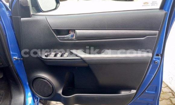 Acheter Occasion Voiture Toyota Hilux Bleu à Beitbridge, Matabeleland South Acheter Occasion Voiture Toyota Hilux Bleu à Beitbridge, Matabeleland South