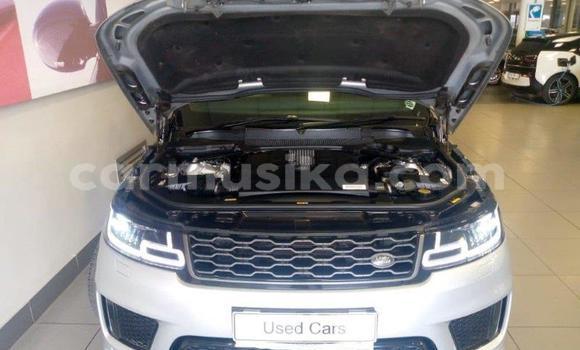 Acheter Occasion Voiture Land Rover Discovery Sport Gris à Beitbridge, Matabeleland South Acheter Occasion Voiture Land Rover Discovery Sport Gris à Beitbridge, Matabeleland South