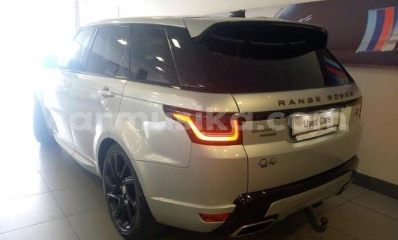 Acheter Occasion Voiture Land Rover Discovery Sport Gris à Beitbridge, Matabeleland South Acheter Occasion Voiture Land Rover Discovery Sport Gris à Beitbridge, Matabeleland South