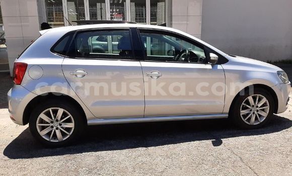 Acheter Occasion Voiture Volkswagen Polo Gris à Beitbridge, Matabeleland South Acheter Occasion Voiture Volkswagen Polo Gris à Beitbridge, Matabeleland South