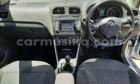 Acheter Occasion Voiture Volkswagen Polo Gris à Beitbridge, Matabeleland South Acheter Occasion Voiture Volkswagen Polo Gris à Beitbridge, Matabeleland South