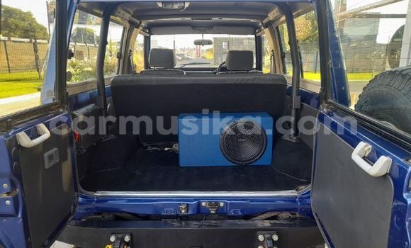 Buy Used Toyota Land Cruiser Blue Car in Beitbridge in Matabeleland South Buy Used Toyota Land Cruiser Blue Car in Beitbridge in Matabeleland South