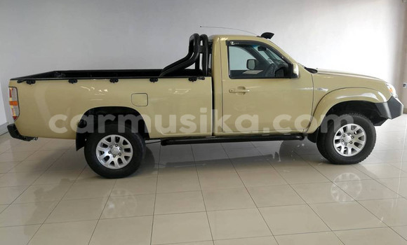 Acheter Occasion Voiture Mazda BT-50 Beige à Beitbridge, Matabeleland South Acheter Occasion Voiture Mazda BT-50 Beige à Beitbridge, Matabeleland South