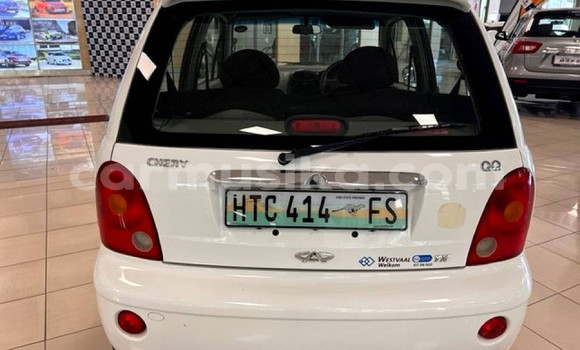 Acheter Occasion Voiture Chery QQ6 (S21) Blanc à Beitbridge, Matabeleland South Acheter Occasion Voiture Chery QQ6 (S21) Blanc à Beitbridge, Matabeleland South