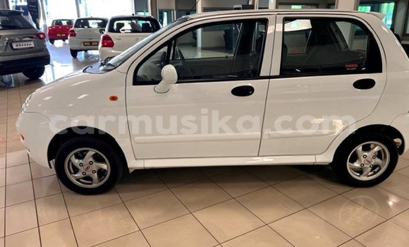 Acheter Occasion Voiture Chery QQ6 (S21) Blanc à Beitbridge, Matabeleland South Acheter Occasion Voiture Chery QQ6 (S21) Blanc à Beitbridge, Matabeleland South