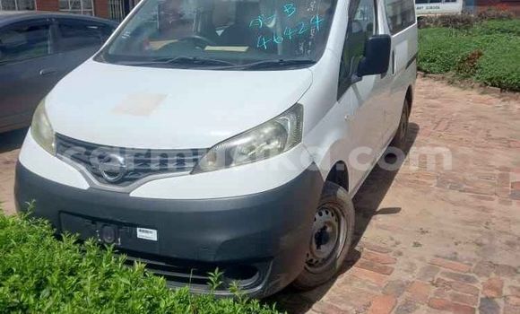 Buy Used Nissan NV200 White Car in Harare in Harare
