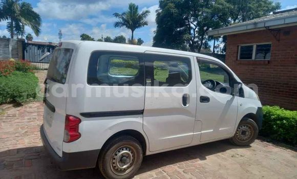 Tenga Tsaru Nissan NV200 Chena Mota in Harare in Harare Tenga Tsaru Nissan NV200 Chena Mota in Harare in Harare