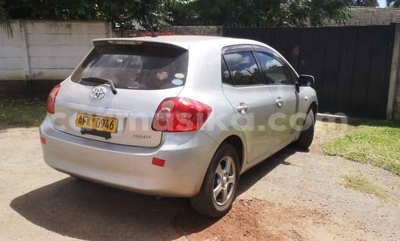 Tenga Tsaru Toyota Auris Sirivha Mota in Harare in Harare Tenga Tsaru Toyota Auris Sirivha Mota in Harare in Harare