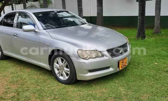 Nunua Ilio tumika Toyota Mark X Fedha Gari ndani ya Harare nchini Harare Nunua Ilio tumika Toyota Mark X Fedha Gari ndani ya Harare nchini Harare