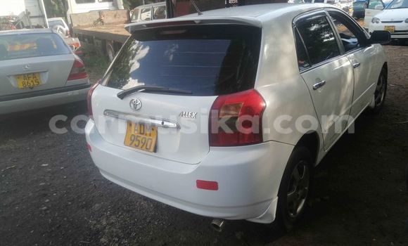 Tenga Tsaru Toyota Runx Chena Mota in Harare in Harare Tenga Tsaru Toyota Runx Chena Mota in Harare in Harare