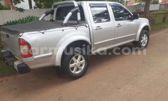Acheter Occasion Voiture Isuzu KB Gris à Harare, Harare