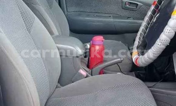 Tenga Tsaru Toyota Hilux Chena Mota in Harare in Harare Tenga Tsaru Toyota Hilux Chena Mota in Harare in Harare