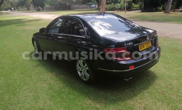 Tenga Tsaru Mercedes-Benz C-Classe Nhema Mota in Harare in Harare Tenga Tsaru Mercedes-Benz C-Classe Nhema Mota in Harare in Harare