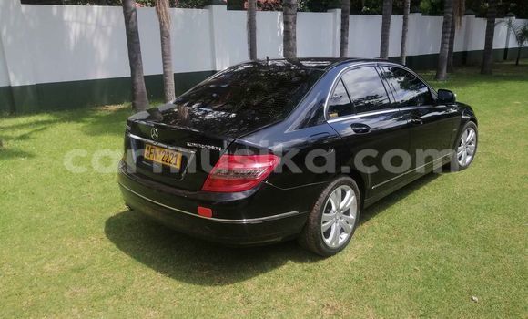 Tenga Tsaru Mercedes-Benz C-Classe Nhema Mota in Harare in Harare Tenga Tsaru Mercedes-Benz C-Classe Nhema Mota in Harare in Harare