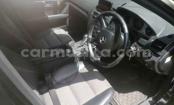 Tenga Tsaru Mercedes-Benz C-Classe Nhema Mota in Harare in Harare Tenga Tsaru Mercedes-Benz C-Classe Nhema Mota in Harare in Harare