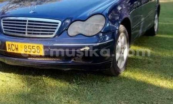 Tenga Tsaru Mercedes-Benz C-Classe Bhuruu Mota in Harare in Harare Tenga Tsaru Mercedes-Benz C-Classe Bhuruu Mota in Harare in Harare