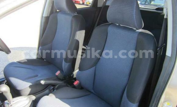 Buy Used Honda Fit Silver Car in Beitbridge in Matabeleland South Buy Used Honda Fit Silver Car in Beitbridge in Matabeleland South
