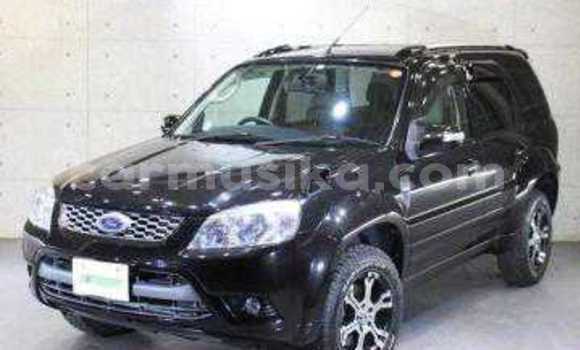 Acheter Occasion Voiture Ford Escape Noir à Beitbridge, Matabeleland South Acheter Occasion Voiture Ford Escape Noir à Beitbridge, Matabeleland South
