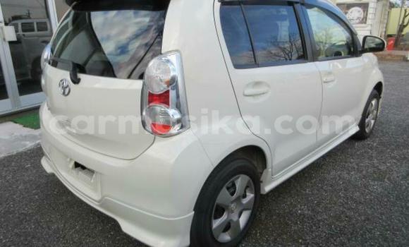 Nunua Ilio tumika Toyota Passo Nyeupe Gari ndani ya Beitbridge nchini Matabeleland Kusini Nunua Ilio tumika Toyota Passo Nyeupe Gari ndani ya Beitbridge nchini Matabeleland Kusini