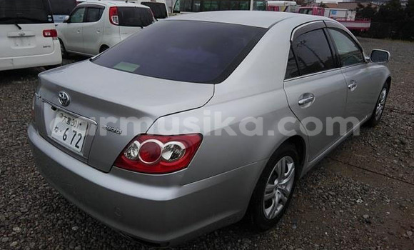 Acheter Occasion Voiture Toyota Mark X Gris à Beitbridge, Matabeleland South Acheter Occasion Voiture Toyota Mark X Gris à Beitbridge, Matabeleland South