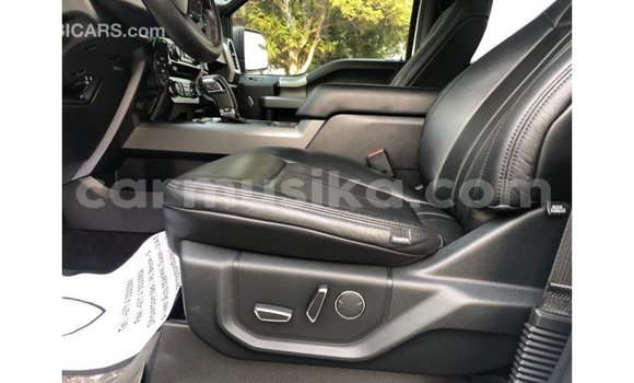 Buy Import Ford Club Wagon White Car in Import - Dubai in Harare Buy Import Ford Club Wagon White Car in Import - Dubai in Harare