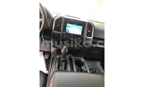 Buy Import Ford Club Wagon White Car in Import - Dubai in Harare Buy Import Ford Club Wagon White Car in Import - Dubai in Harare